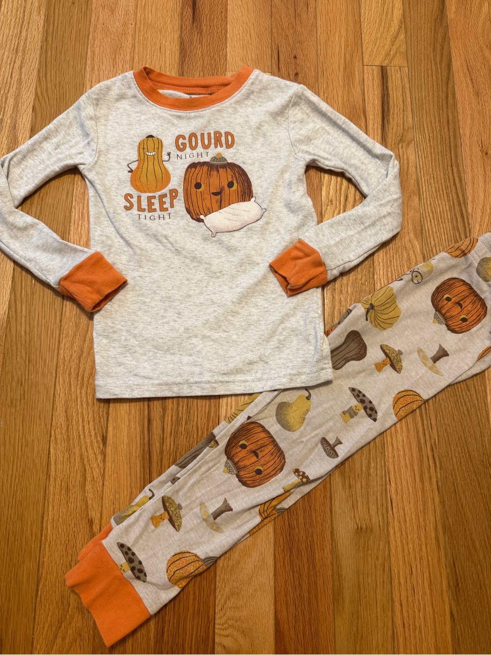 Carter's Cream and Orange Pumpkin Pajama Set